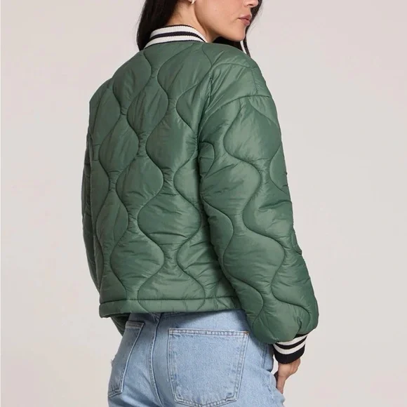 saltwater LUXE Lightweight Quilted Bomber Jacket - Sage Green - Size S - Picture 7 of 8
